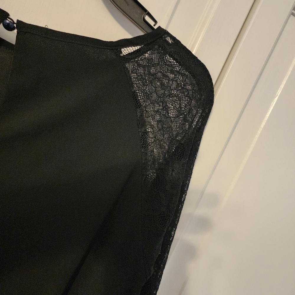 Elegant Black Chiffon Lace Accebts Black Party Dress. Classic. Flattering. 14 - Picture 2 of 11